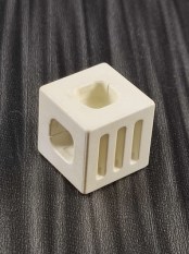 30036610_30278390_a