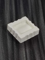 30200290_b