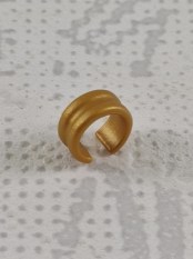 30274270_30513780_1