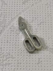 35605910_1_b